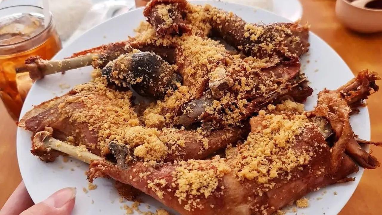 Ayam goreng Widuran Solo