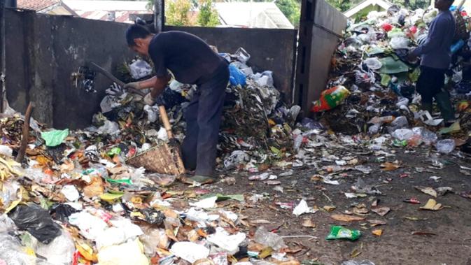 Purwokerto Darurat Sampah Usai Tpa Kaliori Diblokade Warga Regional Liputan6 Com