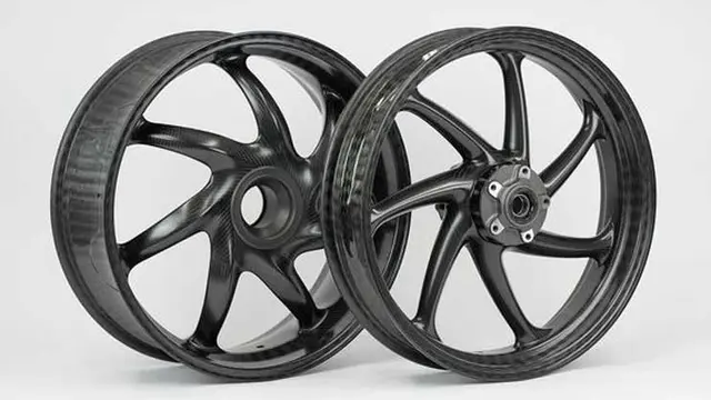 Velg karbon ini memiliki bobot 1,9 kilogram