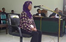 Usai sidang, Miyanah pemilik bambu dikawal ketat polisi
