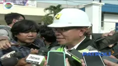 Tiang Tol Becakayu, di Jalan DI Panjaitan, Jakarta Timur ambruk diduga karena cetakan cor beton tidak kuat menahan konstruksi.