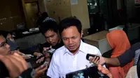 Wali Kota Bogor, Bima Arya mendatangi Gedung Komisi Pemberantas Korupsi (KPK) Jakarta, (14/7/14) (Liputan6.com/Faisal R Syam)