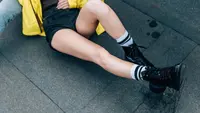 Bikin OOTD Makin Standout, Ini Rekomendasi Sepatu untuk Nonton Konser dari Kasual hingga Edgy