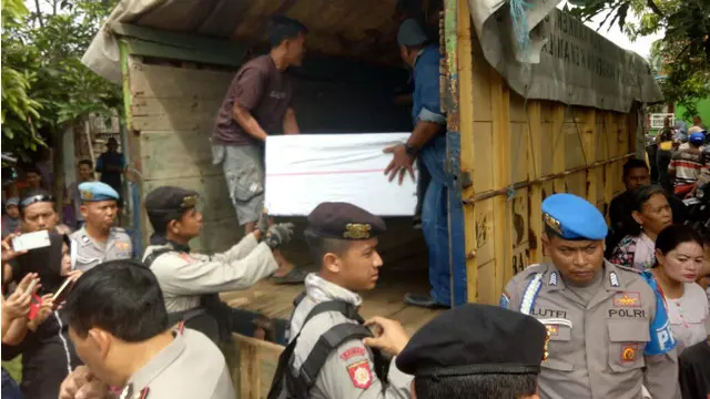 Polisi Temukan 5,3 Juta Pil PCC di Sidoarjo, Jawa Timur