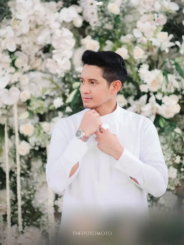 6 Potret Tampilan Gagah Chand Kelvin Kenakan Gamis saat Pengajian Jelang Nikah, Lepas Predikat Presiden Jomblo