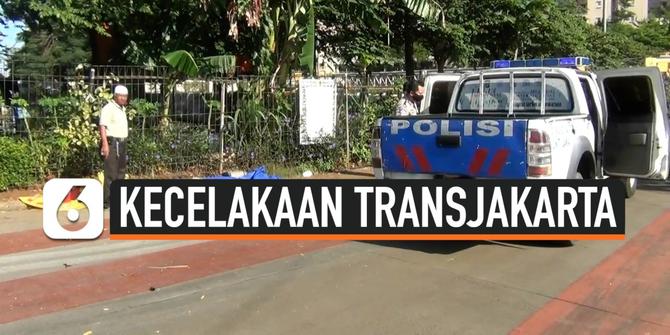 VIDEO: Bus Transjakarta Menghantam Bajaj Satu Penumpang Tewas