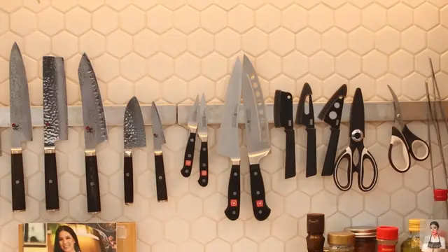 Potret Dapur Chef Devina Hermawan