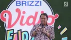 Menkominfo Rudiantara dalam acara Brizzi Vidio Fair 2017 di kawasan Jakarta, Sabtu (9/12). Dalam kesempatan itu, Menkominfo mengimbau kaum milenial untuk menggunakan layanan berbagai video buatan dalam negeri, Vidio.com. (Liputan6.com/Herman Zakharia)