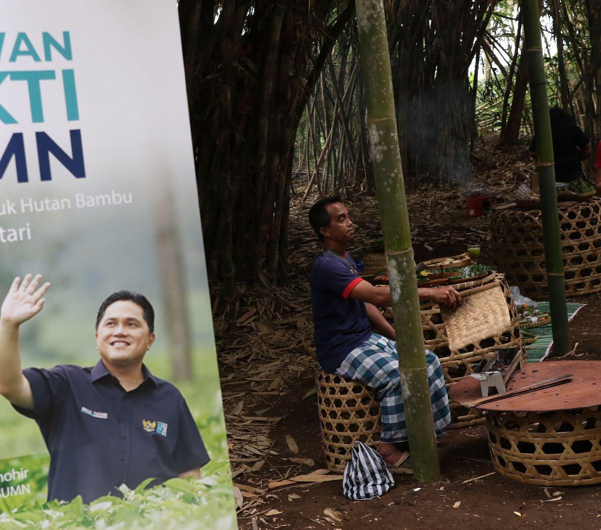Untuk menarik wisatawan, Pasar Pelipur Lara akan buka setiap akhir pekan (Sabtu dan Minggu) di Desa Penglipuran di Kabupaten Bangli.