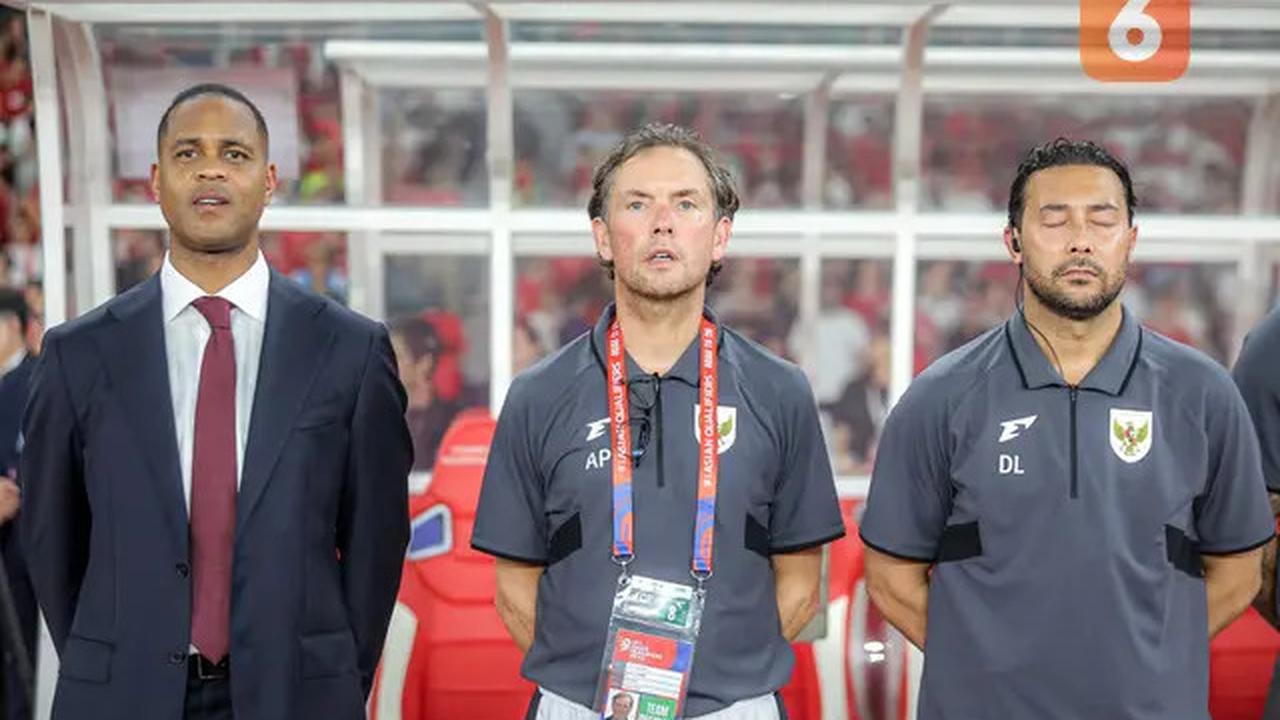 Patrick Kluivert dan Alex Pastoor Rayakan HUT ke-80 RI di Sekolah Indonesia Den Haag, Nonton Upacara Bendera dan Potong Tumpeng