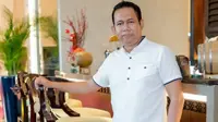 Mantan Pengacara Sandy Tumiwa Kritisi RUU Omnibus Law Haji dan Umrah