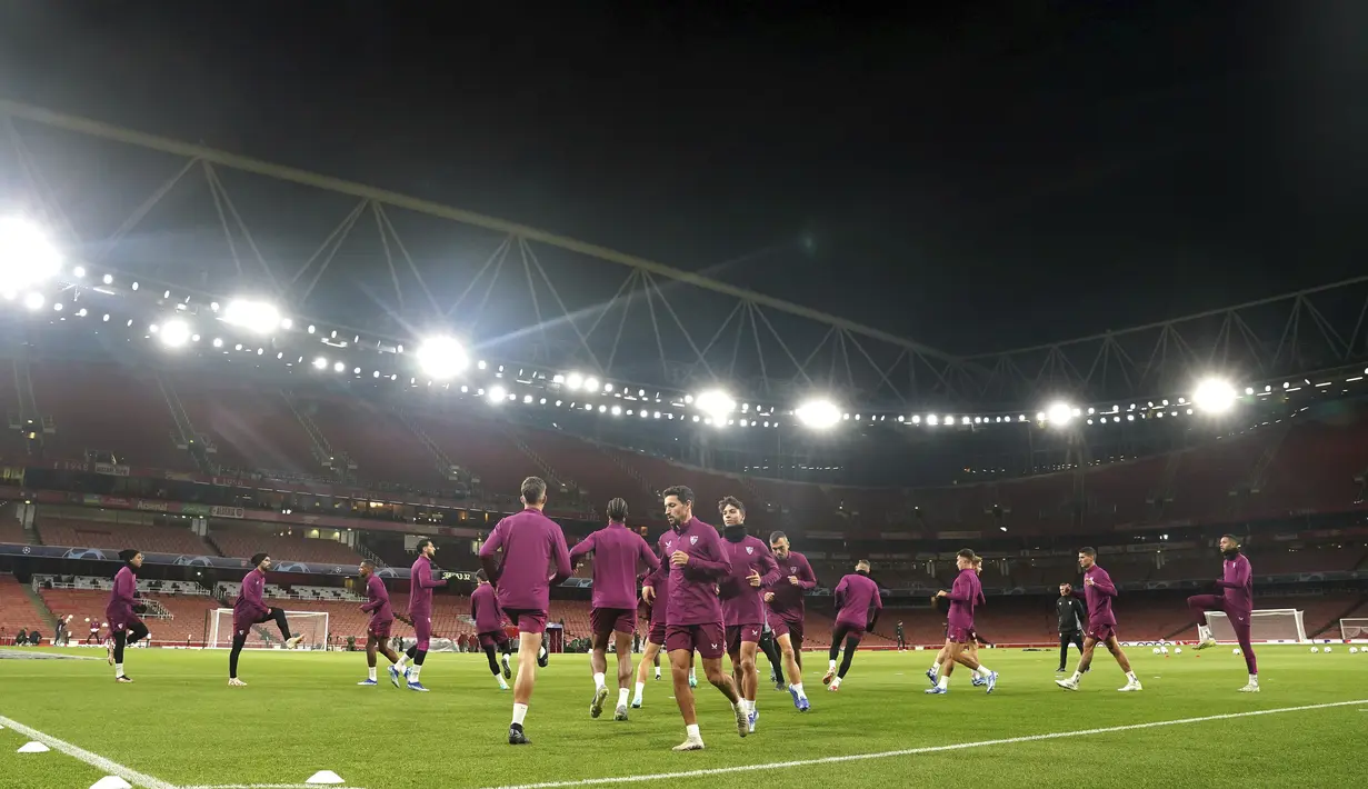 Sevilla perlu memenangi lawatan mereka ke Inggris nanti jika tak ingin berada dalam posisi yang sulit. (Adam Davy/PA via AP)