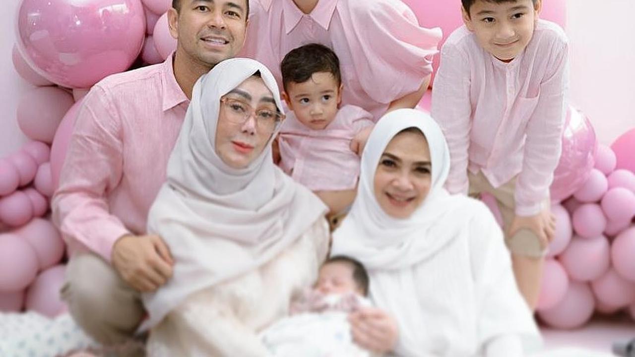 Potret Aqiqah Baby Lily
