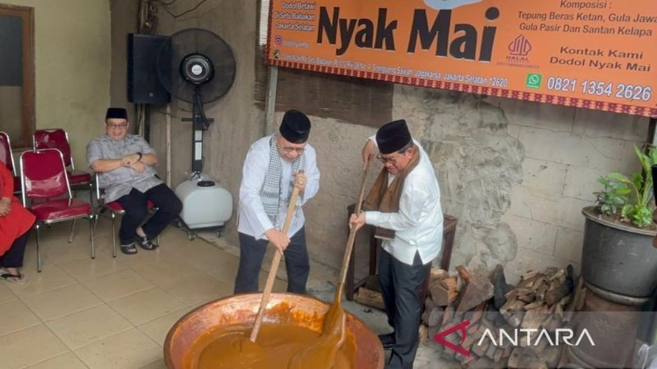 Gubernur DKI Dorong Dodol Betawi Jadi Sajian Khas Balai Kota dan Oleh-oleh Jakarta