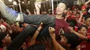 Meskipun hanya bermain imbang 0-0, namun para simpatisan united tetap puas dengan permainan dari MU. (Bola.com/Vitalis Yogi Trisna)