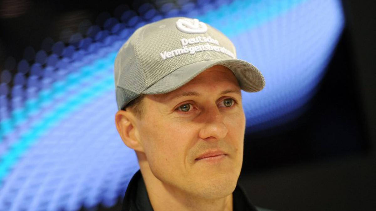 Helm Michael Schumacher Dijual, Harganya Fantastis - Otomotif Liputan6.com