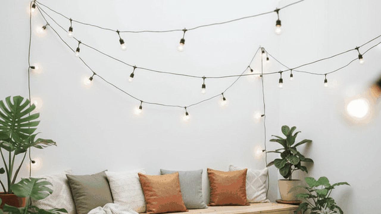 10 Desain Teras Kecil Tapi Estetik Mirip Cafe Mini di Rumah, Estetik Instagramable