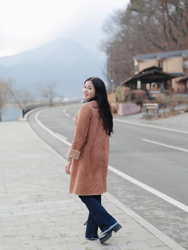 Potret Cantik Bella Bonita Liburan ke Jepang. (instagram/bellabonita_r.a)