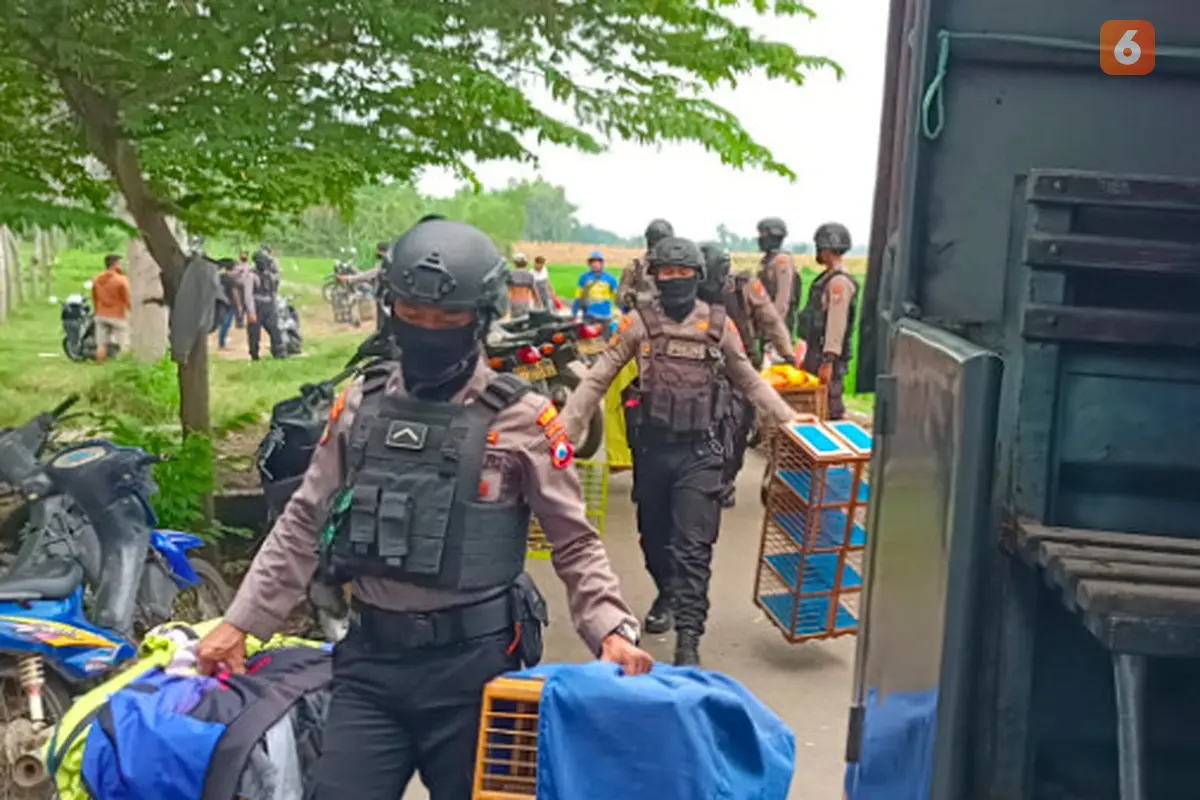 Polisi gerebek lokasi judi balap merpati (Liputan 6.com)