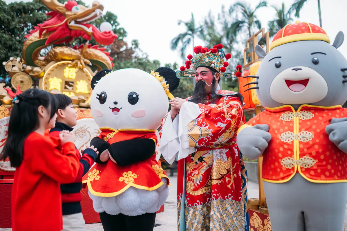 Tahun Baru Imlek yang Wajib Dicoba di Hong Kong (Credit: Ocean Park Hong Kong)