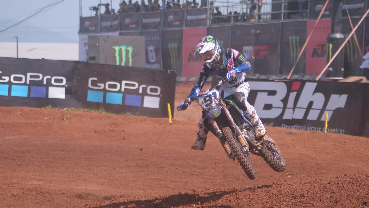 Pembalap Monster Energy Yamaha Factory MXGP Team, Jeremy Seewer