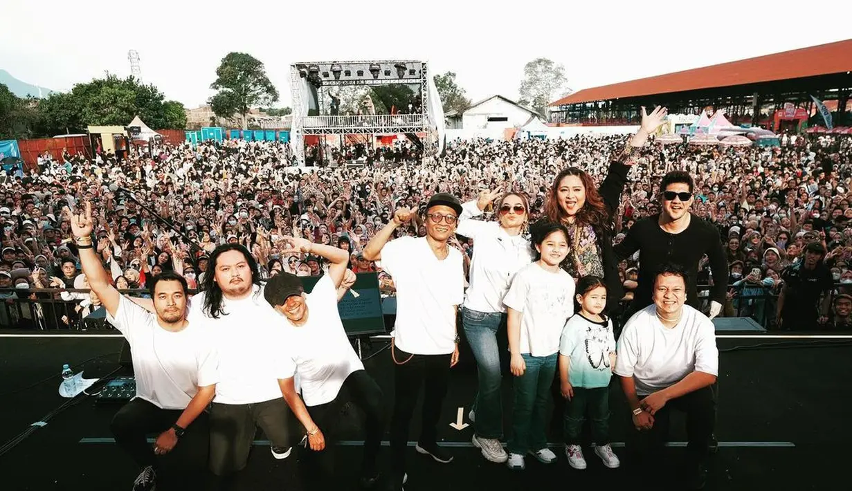 (Instagram/audyitem)