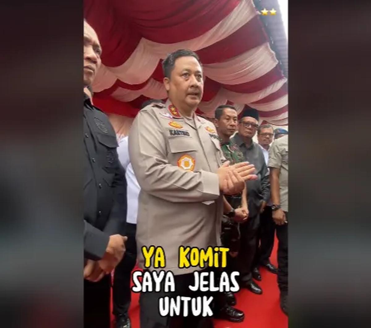 "Komit saya jelas untuk narkoba ini generasi ke depan kita punya anak yang sudah mantu mungkin punya cucu harus diselamatkan. Siapa lagi kalau yang berbuat bukan kita-kita ini," sambungnya.<br>