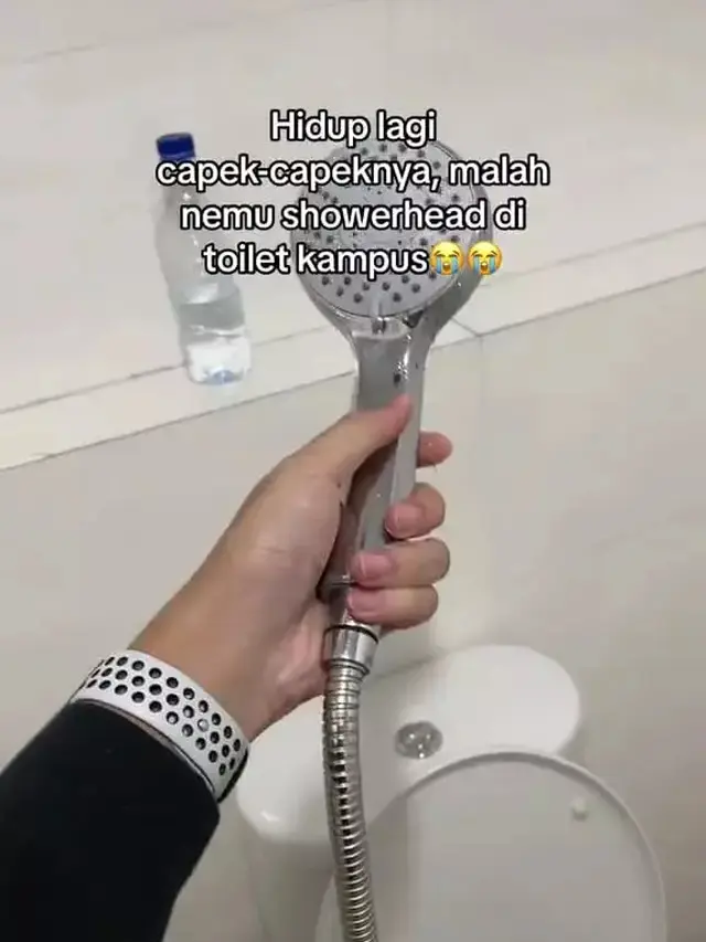 6 Potret Bidet Toilet Nyeleneh Ini Bikin Tepuk Jidat,