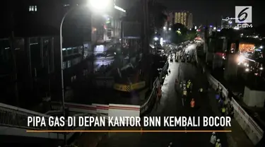 Pipa gas PGN di depan kantor BNN kembali bocor, akibatnya jalan ditutup sementara.