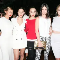 Cantik, tinggi, langsing, seksi, inilah gambaran sempurna dari lima top model muda yang bakal membuat kamu iri.