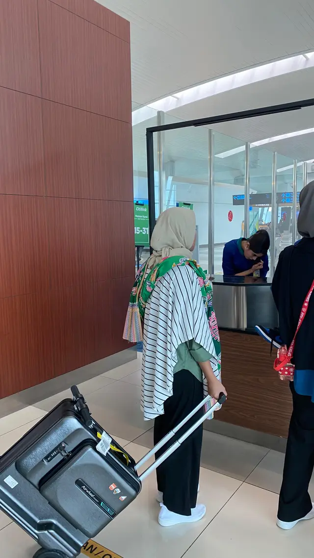 Timbang Koper dari Rumah