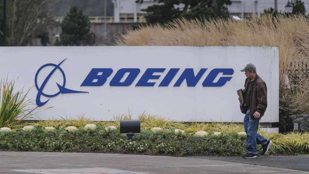 Boeing Stop Produksi 737 Max