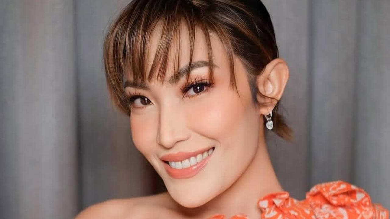 Potret Dapur Ayu Dewi, Perpaduan Gaya Klasik-Modern yang Elegan