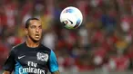 Theo Walcott turut menyumbang gol untuk Arsenal yang melumat Malaysia 4-0 dalam laga pramusim Tur Asia 2011 di Stadion Bukit Jalil, Kuala Lumpur, 13 Juli 2011. AFP PHOTO/Mohd Rasfan