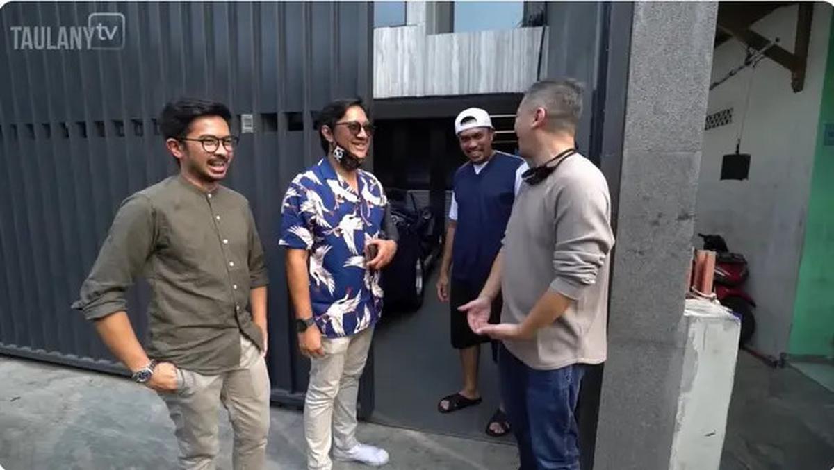 9 Potret Rumah Ahmad Sahroni, Anggota DPR RI yang Dijuluki Crazy Rich Tanjung Priok