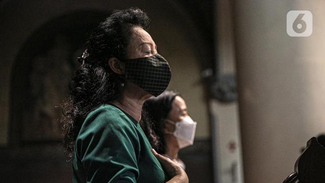 Pelaksanaan Misa Natal di Gereja Katedral Jakarta