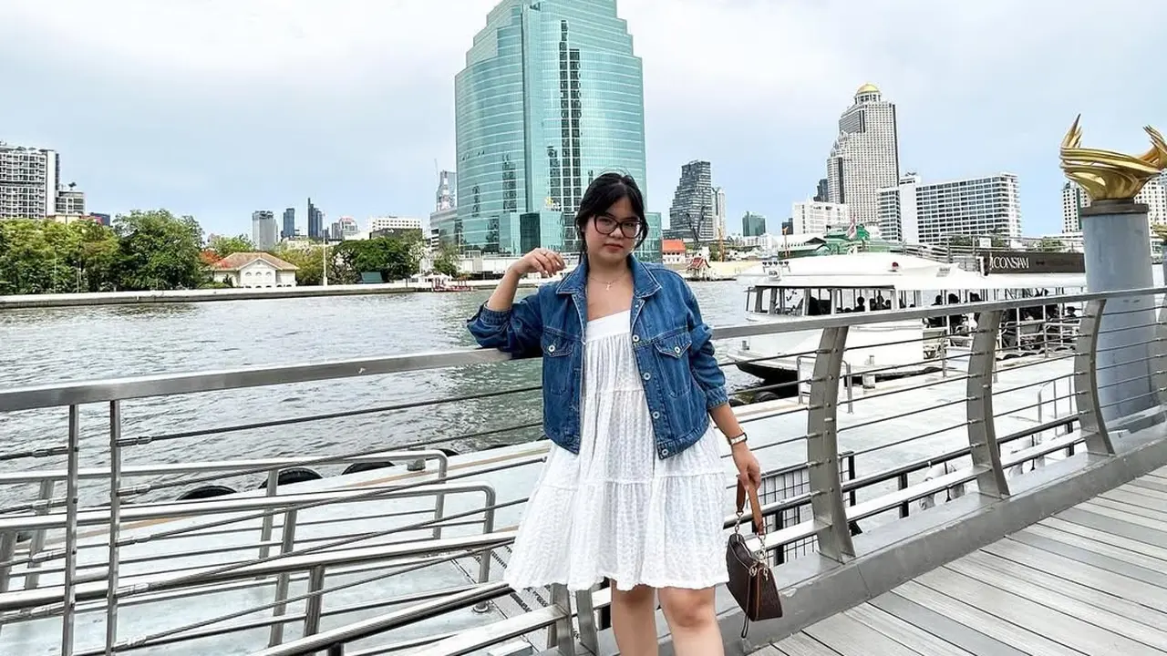 Profil Indah Tri Pertiwi Calon Kakak Ipar Fuji yang Akan Menikah Bulan Depan. (instagram/indahtrp)