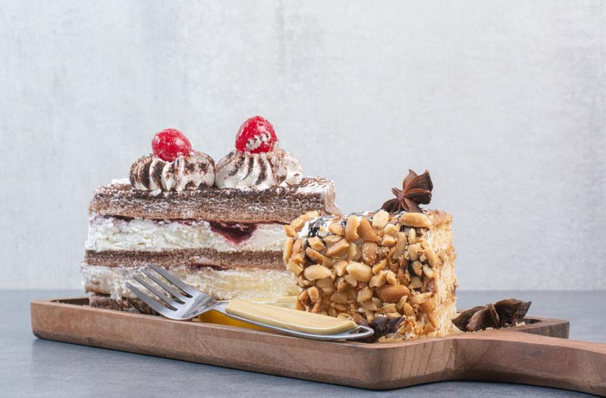 Cakes