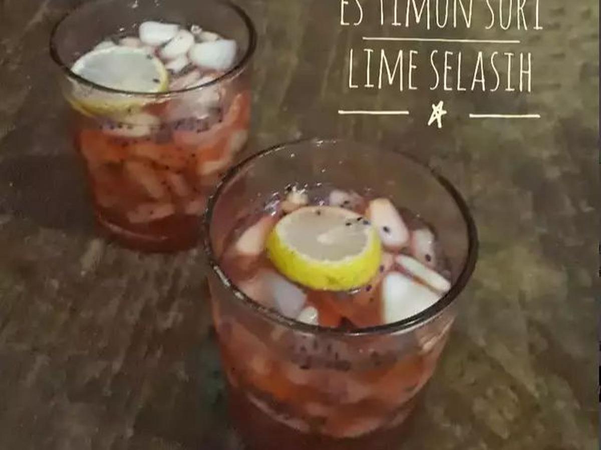 <b>6. Es Timun Suri Selasih</b>