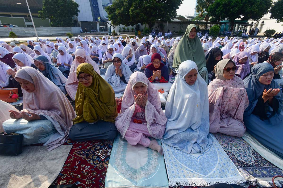 Shalat Istisqa Digelar di Al Azhar di Tengah Kemarau Panjang