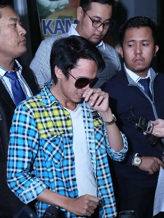 Dampak buruk di alami Indra Bekti akibat tuduhan yang dilayangkan padanya. Beberapa job batal akibat kasus yang menimpanya. (Nurwahyunan/Bintang.com)