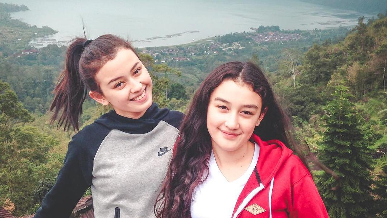 Bak Anak Kembar, Ini 6 Potret Kebersamaan Kimberly dan Natasha Ryder