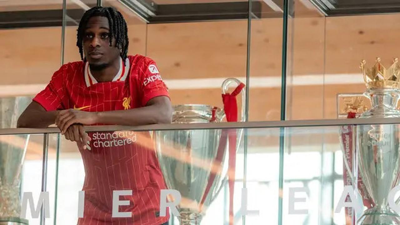 Komentar Rio Ferdinand usai Jeremie Frimpong ke Liverpool, Sebut Lebih Cocok di MU Bersama Ruben Amorim