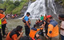 Dua Korban Tenggelam di Air Terjun Watu Bobot Jepara Ditemukan Meninggal Dunia