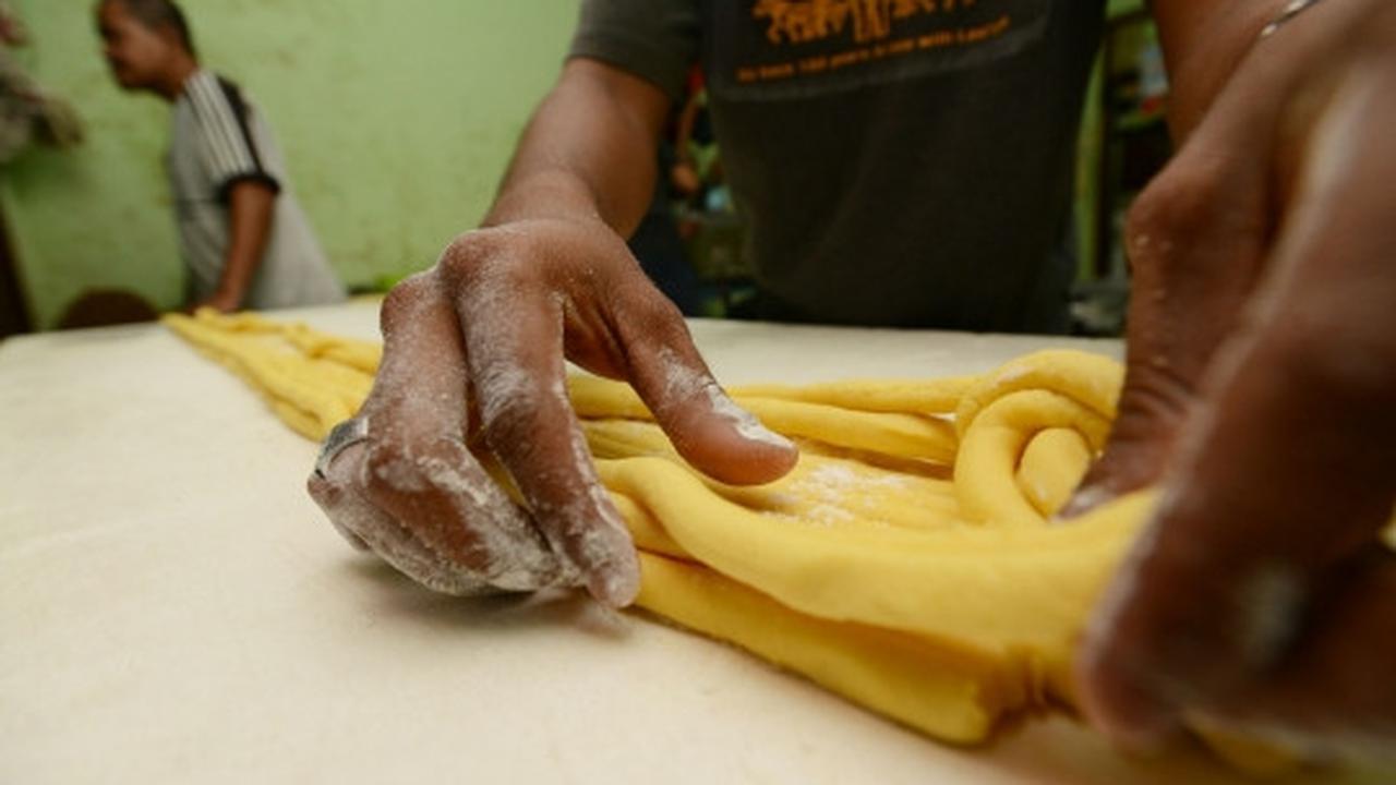 Jelang Lebaran, produksi kue kering kebanjiran pesanan