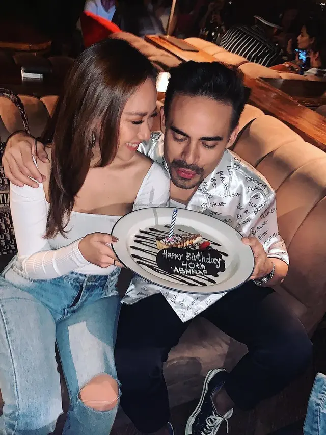 Ashraf Sinclair dan Bunga Cintra Lestari alias BCL. (Foto: Dok. Instagram @bclsinclair)
