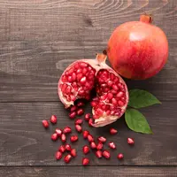 ilustrasi manfaat daun delima untuk menguatkan sistem kekebalan tubuh/Bon Appetit/shutterstock