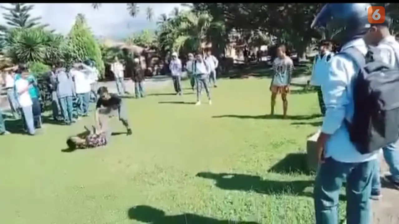 Tangkapan layar video perkelahian antarpelajar di Kabupaten Tojo Una-una