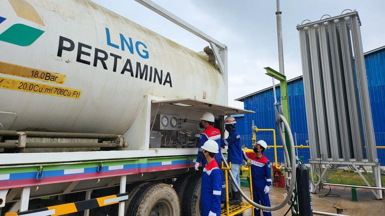 Subholding Gas Pertamina terus memperluas utilisasi gas bumi melalui infrastruktur beyond pipeline di Kota Bontang, Kalimantan Timur.