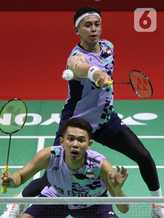 Mereka melesat meninggalkan Ren/Tan 4-0 lalu unggul jauh 11-5 saat interval. (Liputan6.com/Helmi Fithriansyah)